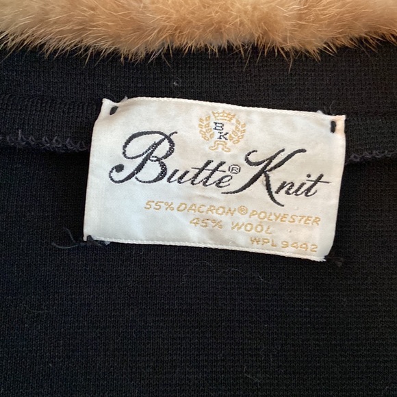 Vintage 1960’s Butte Knit Black Wool Blend Blazer Jacket with Fur Collar - Picture 13 of 15